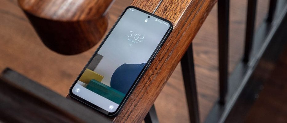 découvrez le samsung galaxy a54 5g, un smartphone alliant performance et modernité. profitez de son écran amoled lumineux, de sa connectivité 5g rapide, et d'une caméra de qualité pour des photos époustouflantes. idéal pour les utilisateurs en quête de technologie avancée à un prix abordable.