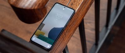 découvrez le samsung galaxy a54 5g, un smartphone alliant performance et modernité. profitez de son écran amoled lumineux, de sa connectivité 5g rapide, et d'une caméra de qualité pour des photos époustouflantes. idéal pour les utilisateurs en quête de technologie avancée à un prix abordable.