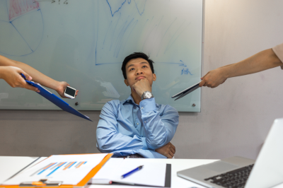 homme sollicité travail