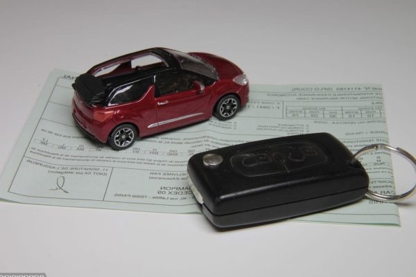 les-meilleurs-comparateurs-dassurance-auto