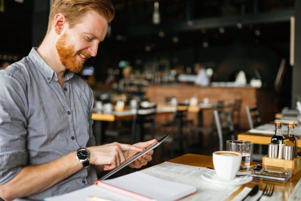 secretaire-de-direction-echelle-salariale-et